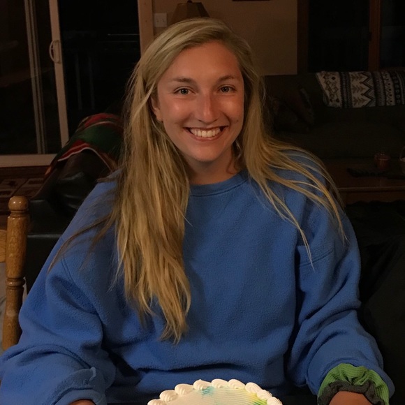 Meet your Posher, Ashley - Picture 1 of 1